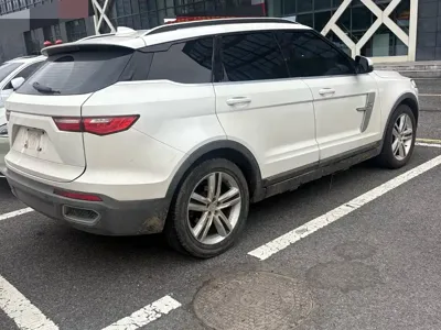 Zotye Zotye T700 2017, 120000 км, за 2427.2 USD