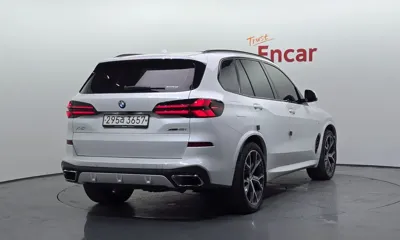 BMW X5 2025, 29733 км, за 69581.2 USD