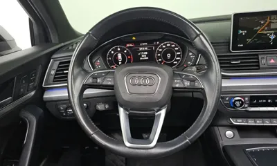 Audi Q5 2020, 79939 км, за 21162.98 USD - фото 11