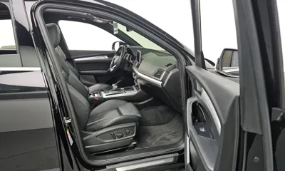 Audi Q5 2020, 79939 км, за 21162.98 USD - фото 17