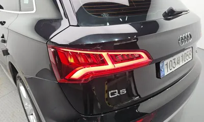 Audi Q5 2020, 79939 км, за 21162.98 USD - фото 23