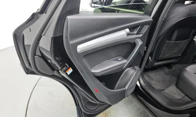 Audi Q5 2020, 79939 км, за 21162.98 USD - фото 25