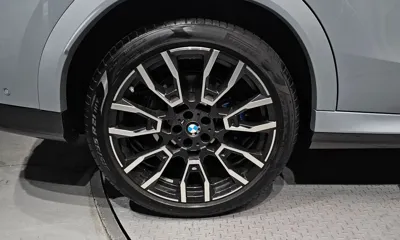 BMW X6 2025, 7904 км, за 88551.92 USD