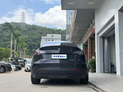 Tesla Model Y 2022, 69000 км, за 22694.6 USD - фото 6