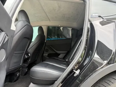 Tesla Model Y 2022, 69000 км, за 22694.6 USD - фото 8