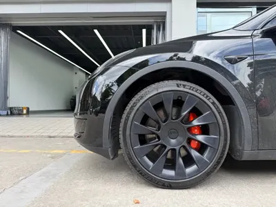 Tesla Model Y 2022, 69000 км, за 22694.6 USD - фото 14