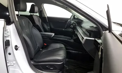 Hyundai Grandeur 2024, 33887 км, за 18818.77 USD - фото 10