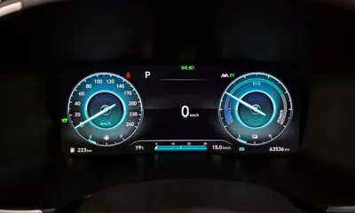Hyundai Santafe 2022, 63536 км, за 18051.73 USD - фото 8