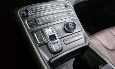 Hyundai Santafe 2022, 63536 км, за 18051.73 USD - фото 9