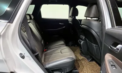 Hyundai Santafe 2022, 63536 км, за 18051.73 USD - фото 12