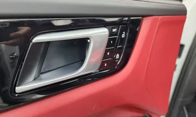 Porsche Cayenne 2020, 82021 км, за 53395.82 USD - фото 32