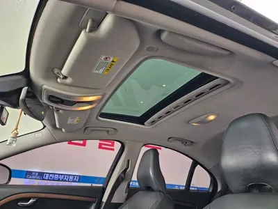 Volvo S80 2016, 164703 км, за 3571.43 USD - фото 20