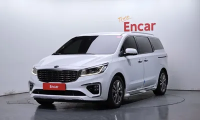 Kia Canival · 2019 год