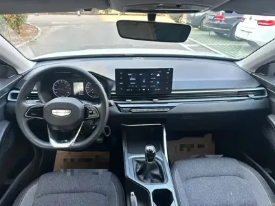 Geely Emgrand 2025, 3000 км, за 6150.56 USD