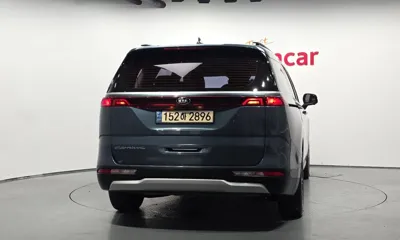 Kia Canival 2021, 88731 км, за 13456.41 USD