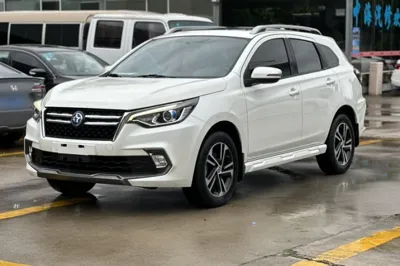 Venucia T70 · 2018 год