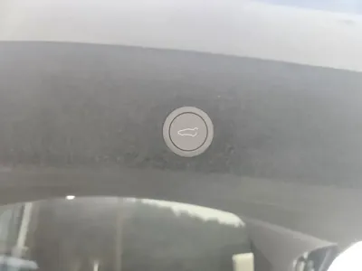 Tesla Model Y 2025, 1050 км, за 33867.28 USD - фото 13