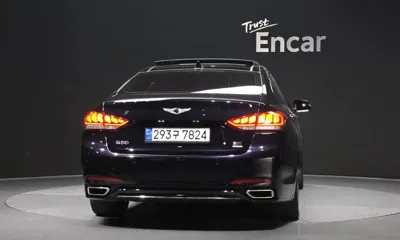 Hyundai Genesis 2016, 63388 км, за 14503.3 USD