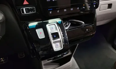 Hyundai Staria 2022, 30795 км, за 22033.68 USD - фото 9