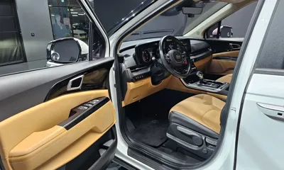 Kia Canival 2021, 88729 км, за 15989.43 USD - фото 11