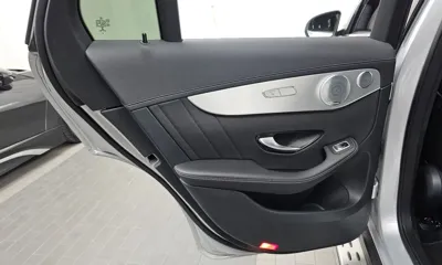 Mercedes-Benz GLC-Class 2019, 123384 км, за 15287.55 USD - фото 25