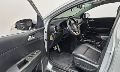 Kia Sportage 2019, 40993 км, за 10927.14 USD - фото 11