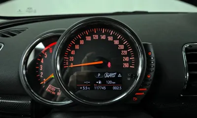 MINI Clubman 2017, 117745 км, за 5722.18 USD - фото 8