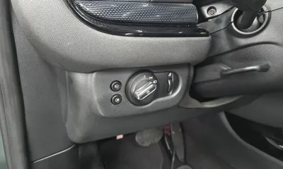 MINI Clubman 2017, 117745 км, за 5722.18 USD - фото 17