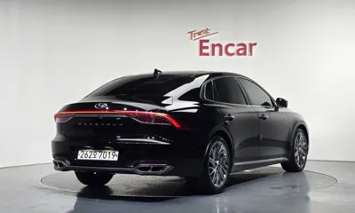 Hyundai Grandeur 2020, 60493 км, за 15754.23 USD