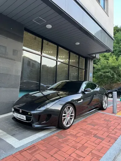 Jaguar F-Type · 2015 год