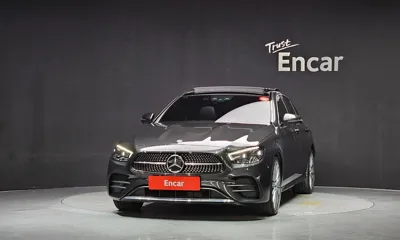 Mercedes-Benz E-Class 2021, 31478 км, за 27241.7 USD