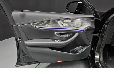 Mercedes-Benz E-Class 2021, 31478 км, за 27241.7 USD - фото 24