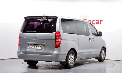 Hyundai Starex 2017, 171073 км, за 7150.75 USD