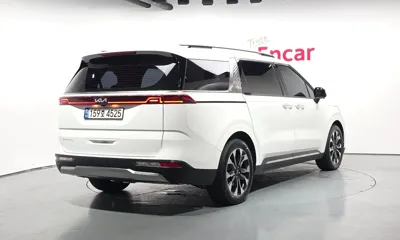 Kia Canival 2023, 151973 км, за 12958.25 USD