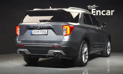 Ford Explorer 2021, 128282 км, за 19689.46 USD