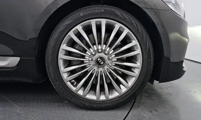 Kia K9 2019, 189126 км, за 14800.13 USD
