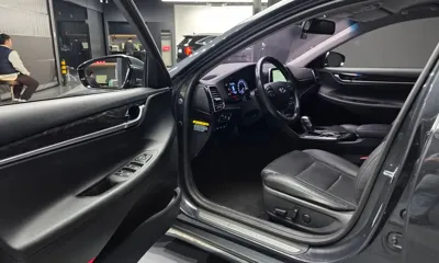 Hyundai Grandeur 2017, 175551 км, за 6276.84 USD - фото 10