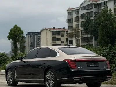 Hongqi Hongqi H9 2020, 120000 км, за 16054.43 USD - фото 7