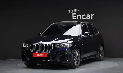 BMW X5 · 2022 год