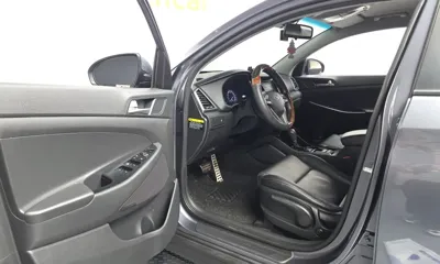 Hyundai Tucson 2018, 75509 км, за 8205.33 USD - фото 10