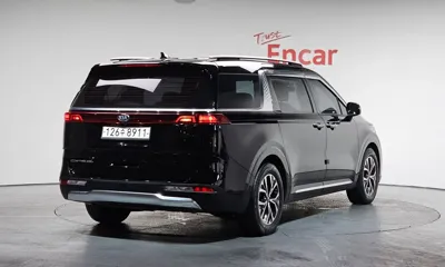 Kia Canival 2021, 40365 км, за 17112.65 USD