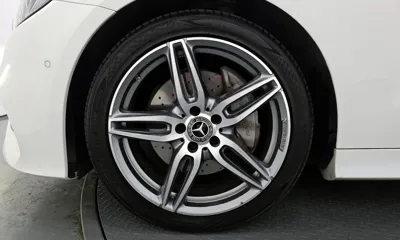 Mercedes-Benz E-Class 2019, 125915 км, за 14886.56 USD