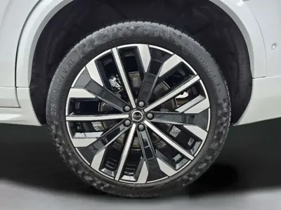 Volvo XC90 2026, 3306 км, за 56187.24 USD