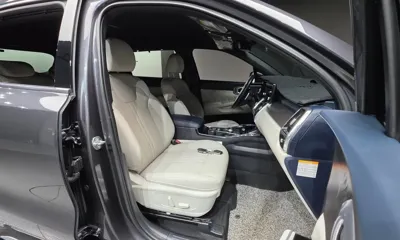 Kia Sorento 2023, 53335 км, за 21990.29 USD - фото 10