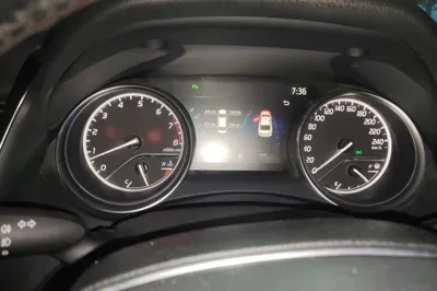 Toyota Camry 2019, 139900 км, за 19525 USD - фото 10