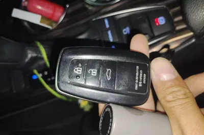 Toyota Camry 2019, 139900 км, за 19525 USD - фото 17
