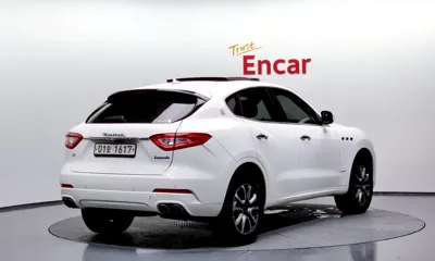 Maserati Levante 2018, 174725 км, за 16286.65 USD