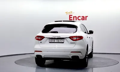 Maserati Levante 2018, 174725 км, за 16286.65 USD