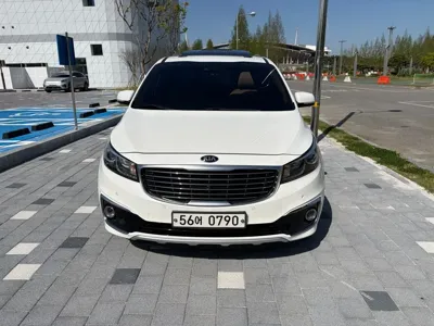 Kia Canival 2016, 86077 км, за 10076.05 USD