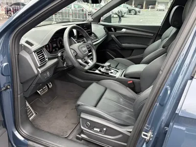 Audi Q5L 2025, 4800 км, за 35284.78 USD - фото 11